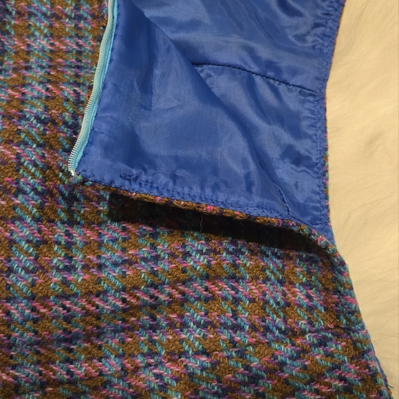 Vintage Woolen Plaid Mini Skirt - Picture 2 of 2
